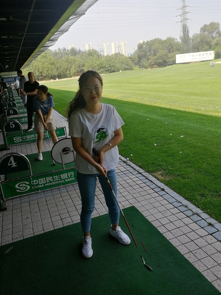 山西榴莲视频污污污在线观看高尔夫团建活动